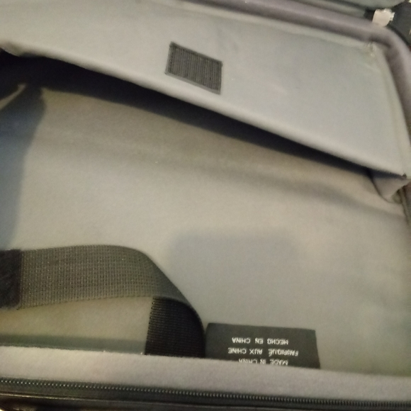 Samsonite Black Briefcase - Picture 7 of 7